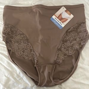 Wonderbra Panties